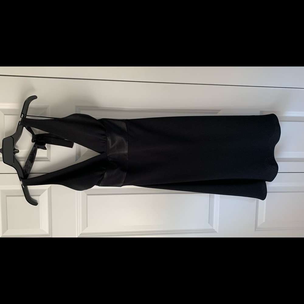 Black halter dress by Jones wear dress size 8. Worn once